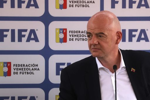 Infantino: La Eurocopa también podría ser cada dos años, como los Mundiales Infantino: La Eurocopa también podría ser cada dos años, como los Mundiales