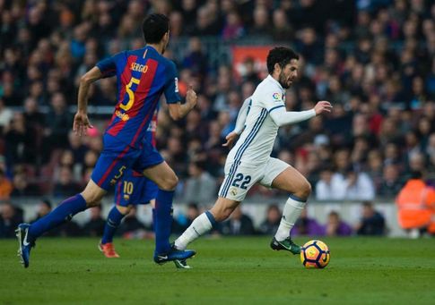 Isco, el interés del Barça y lo que perjudica al Málaga Isco, el interés del Barça y lo que perjudica al Málaga