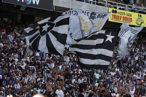 Reconstruir a Botafogo exige "grandes inversiones", dice el nuevo dueño Reconstruir a Botafogo exige "grandes inversiones", dice el nuevo dueño
