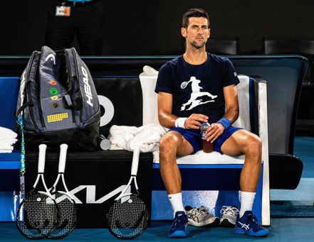 El presidente serbio acusa a Australia de "maltratar y humillar" a Djokovic