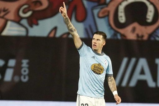 Santi Mina, celebrando un gol con el Celta de Vigo. Santi Mina, celebrando un gol con el Celta de Vigo.