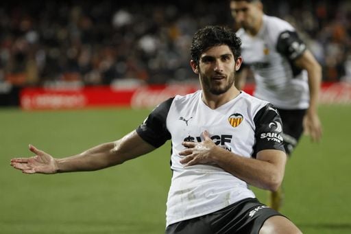 Guedes y Soler suman más de la mitad de los goles del Valencia en Liga