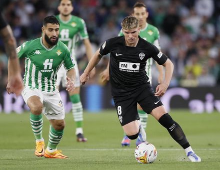 Guti: "El Cádiz se juega mucho, pero nosotros también" Guti: "El Cádiz se juega mucho, pero nosotros también"
