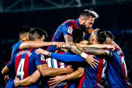 El Levante tendrá que vender por 10,4 millones de euros para ajustarse económicamente. El Levante tendrá que vender por 10,4 millones de euros para ajustarse económicamente.