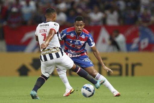 Alianza Lima busca su primer triunfo ante Fortaleza por la Libertadores