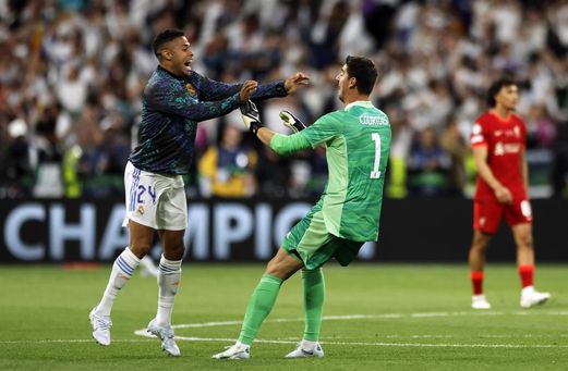 Courtois, Militao y Benzema, en el "Equipo de Fantasía" de la Champions Courtois, Militao y Benzema, en el "Equipo de Fantasía" de la Champions