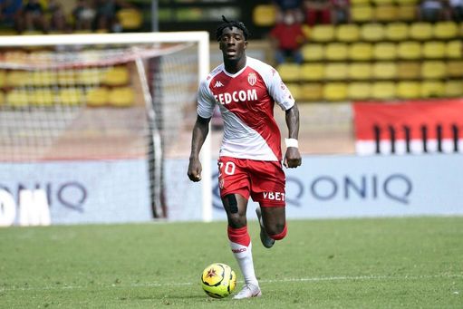 El zaguero, de 24 años, estuvo en la agenda del Sevilla FC hace un tiempo y tiene contrato hasta el verano de 2025 con el AS Monaco.